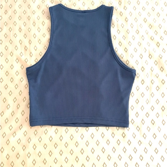 Basic Tops Bundle - Picture 7 of 13